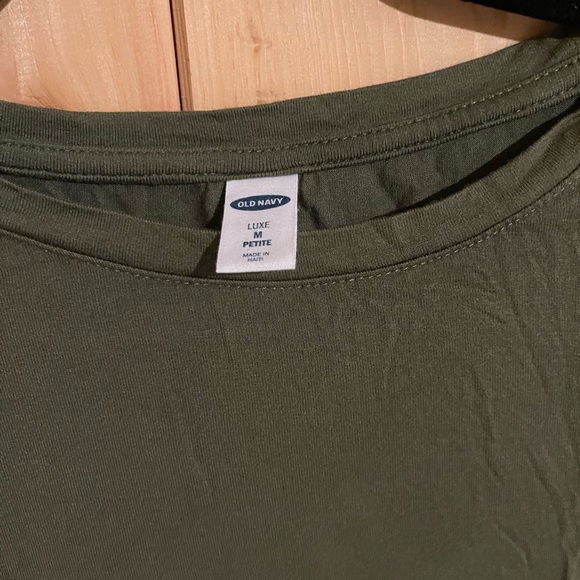 Old Navy EveryWear Olive Green Shirt - Picture 3 of 3